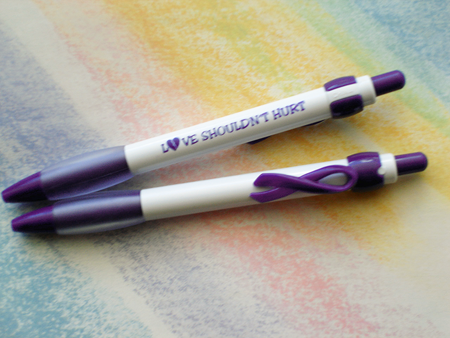 "LOVE SHOULDN'T HURT Purple Ribbon CLIP Pen